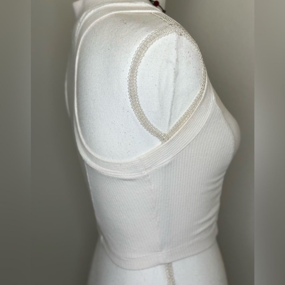 Cropped tank top halter - Picture 2 of 3
